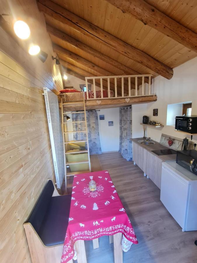 Au Petit Bonheur A Val-Cenis Apartment Sollières-Sardières Bagian luar foto